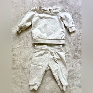 H&M Matching Sweatpants Crewneck Sweatshirt Set Cream 3 Months